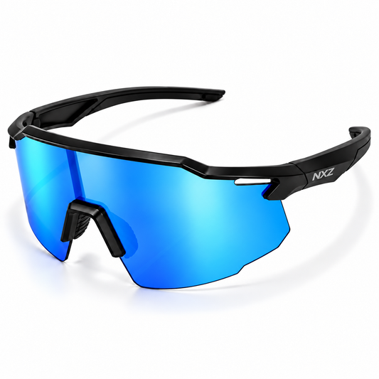 NXZ Flow solbriller med sort sportsinnfatning og blå speillinse i skjermdesign for et moderne og aerodynamisk uttrykk